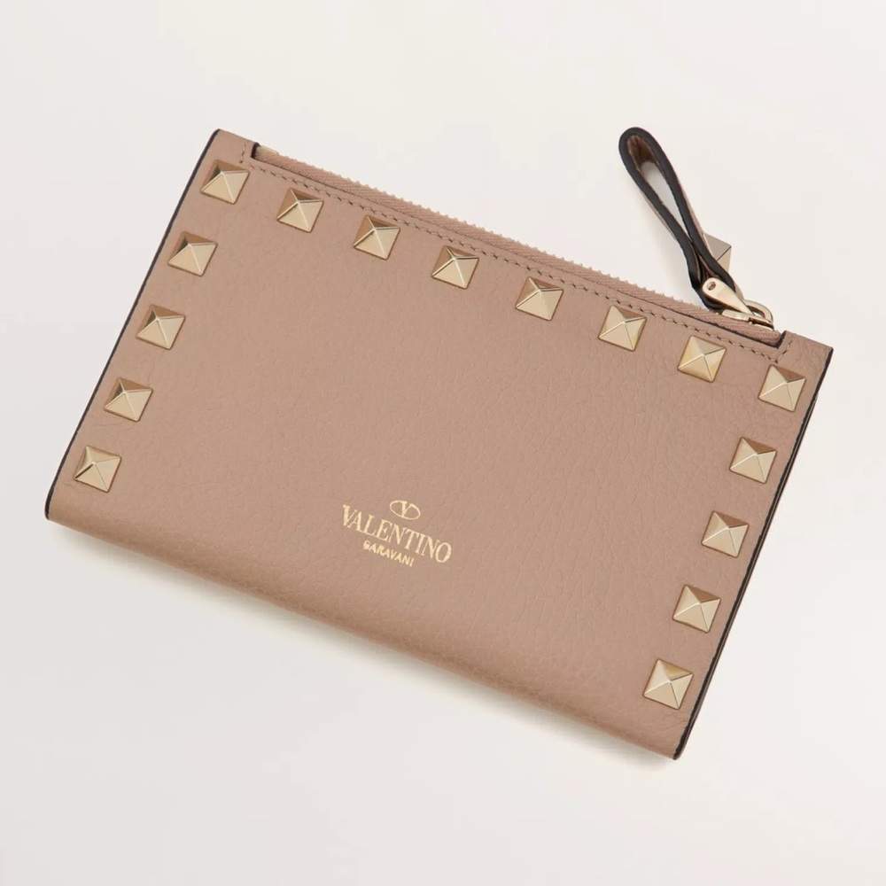 Valentino Garavani Tan Gold Rockstud Wristlet